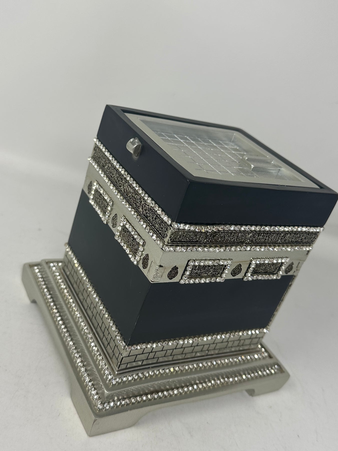 Kabaa Label Rhinestone Kaaba M – fancy label